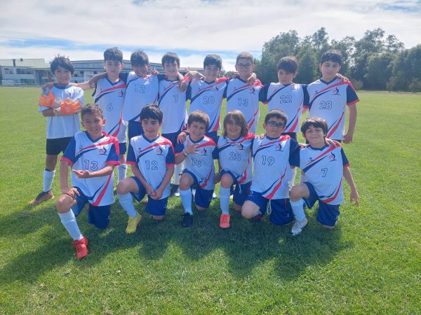 Partidos amistosos de fútbol con el Colegio Santa Marta y la Escuela de Riachuelo